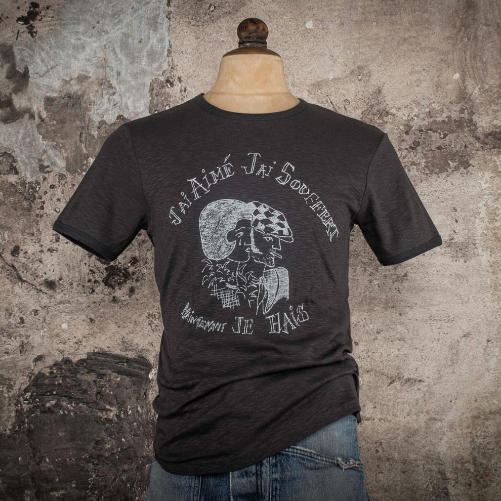 LE TRICOT "J'AI AIMÉ J'AI SOUFFERT"