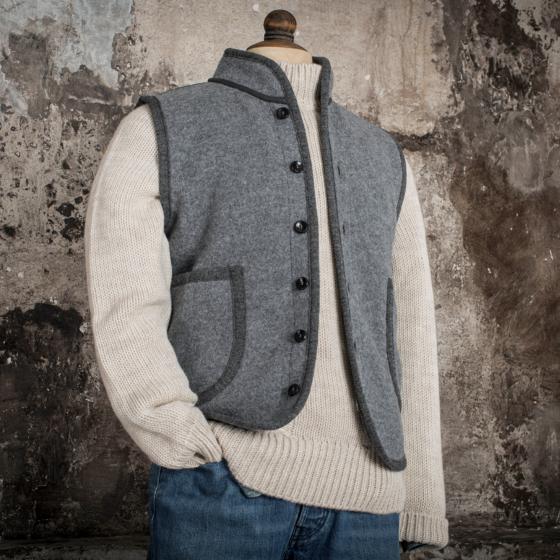 LE GILET "COL OFFICIER"