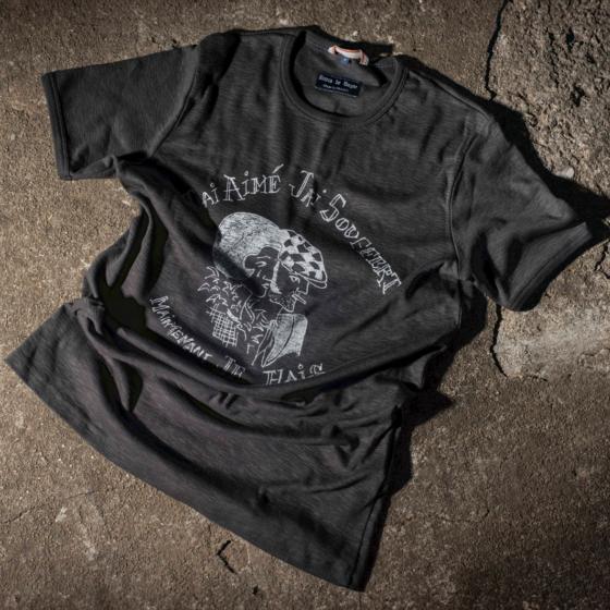 LE TRICOT "J'AI AIMÉ J'AI SOUFFERT"