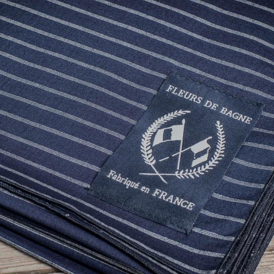 LE CHECHE "INDIGO STICHED"